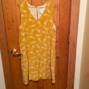 Silk dress by Amour Vert in size L.